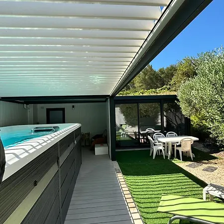 Aloha &spa En Bordure De Garrigue