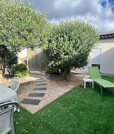 Aloha &spa En Bordure De Garrigue *