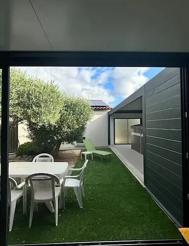 Aloha &spa En Bordure De Garrigue Fleury (Aude)