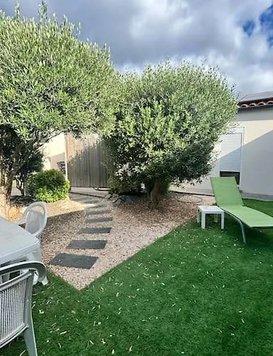 Aloha &spa En Bordure De Garrigue *